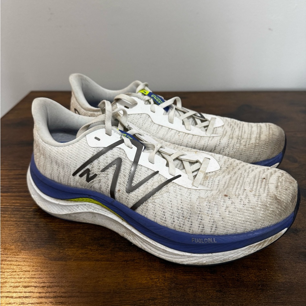 New Balance Men's Propel v4